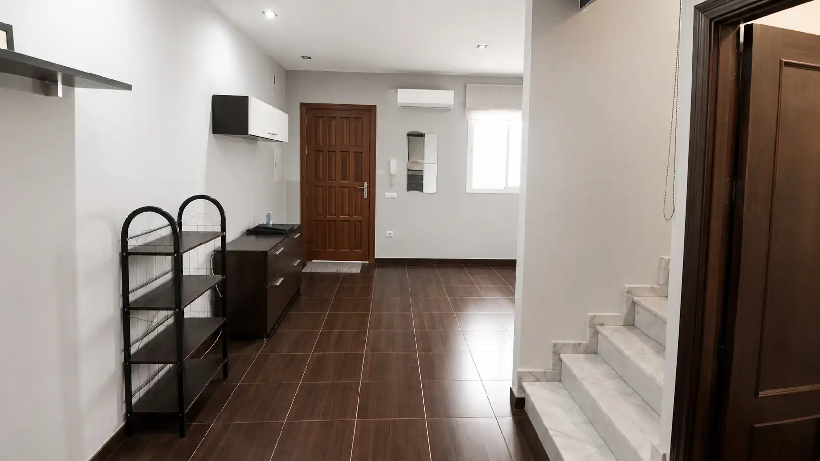 Casa adosada en venta en Lora del Río con Aire acondicionado, Terraza y Trastero