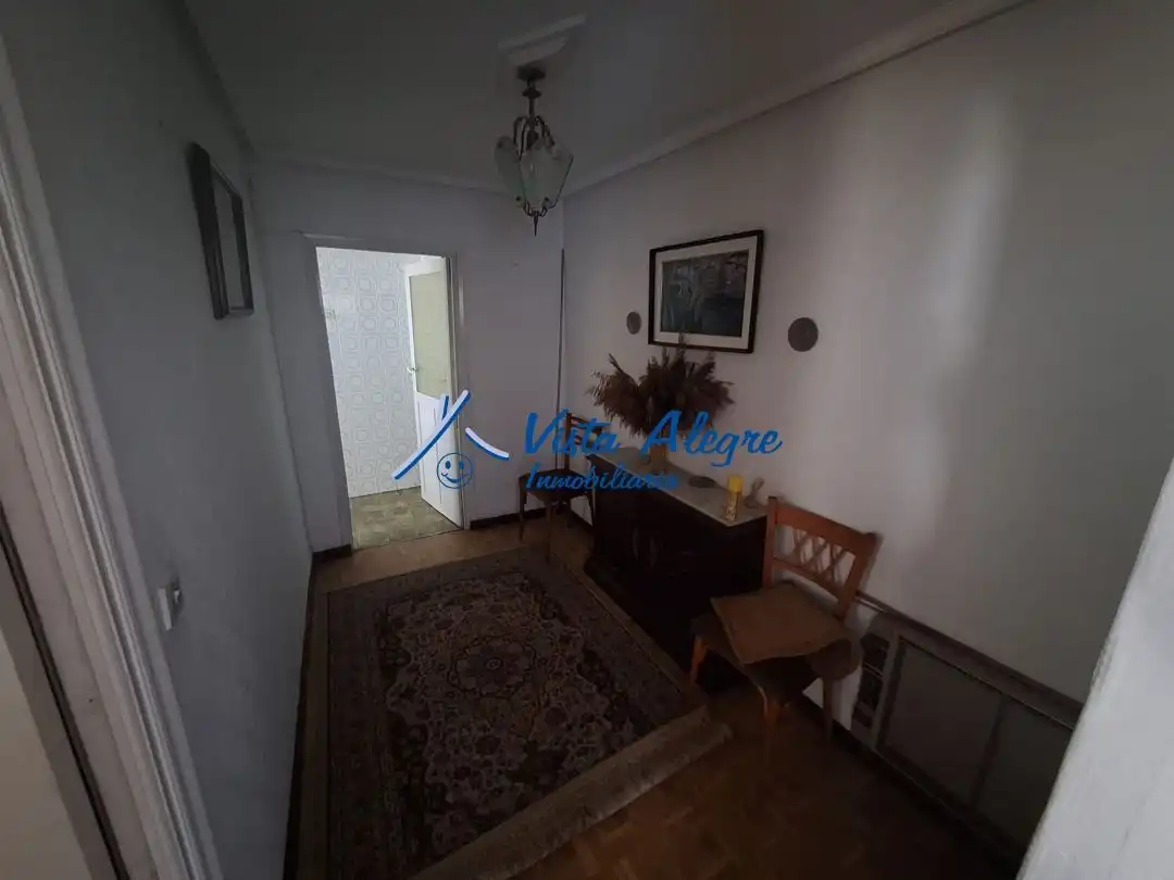 Apartamento en venta en Haro con Calefacción