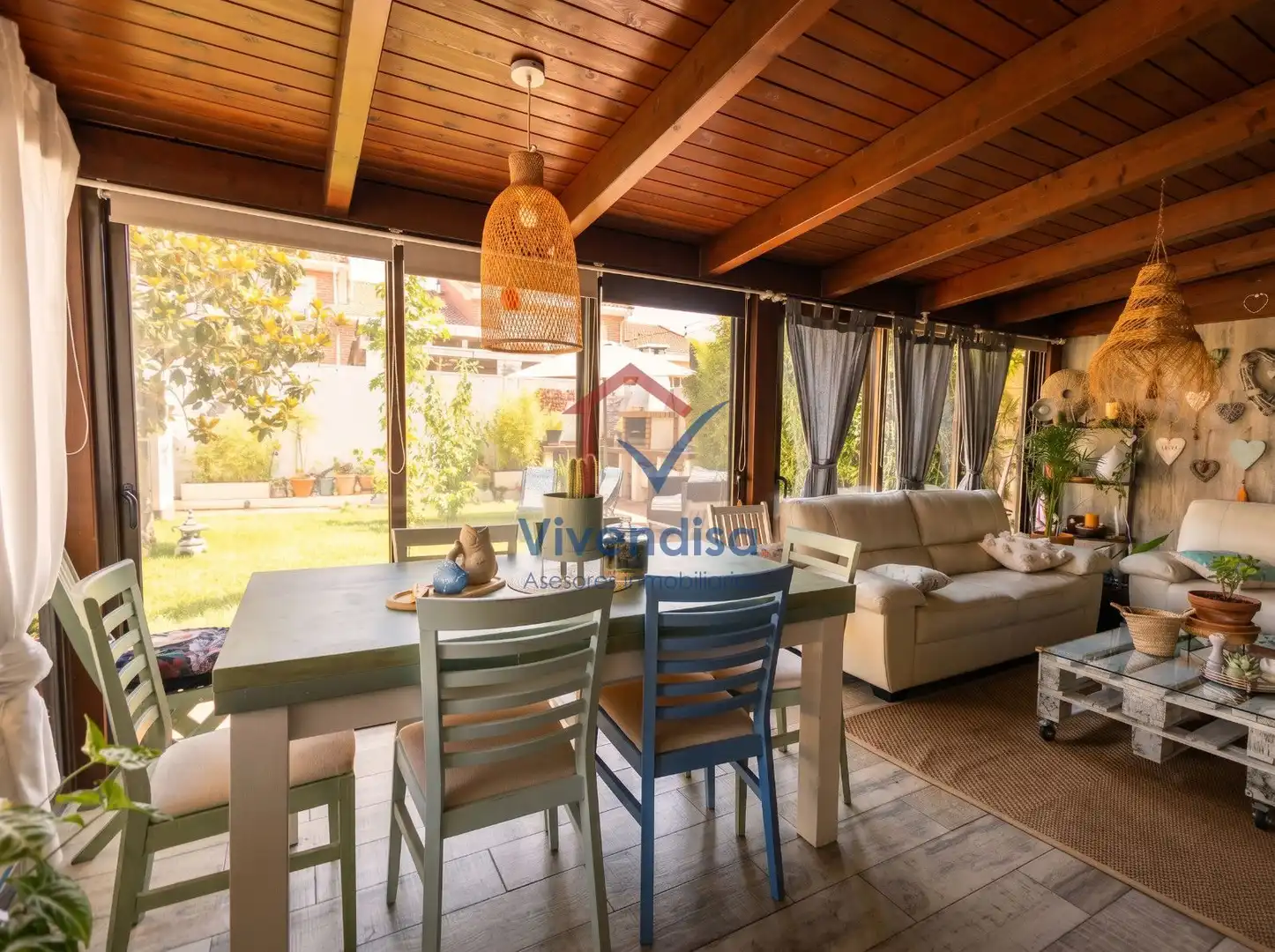 Jardí de Casa adosada en venda en Cabanillas del Campo amb Aire condicionat, Calefacció i Terrassa