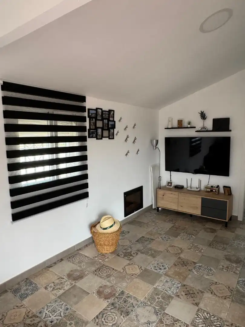 Wohnzimmer von Country house zum Verkauf in Lucena del Puerto mit Schwimmbad