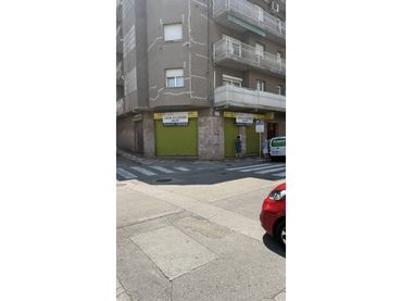 Locale commerciale in affitto a Avenida Joan Carles I