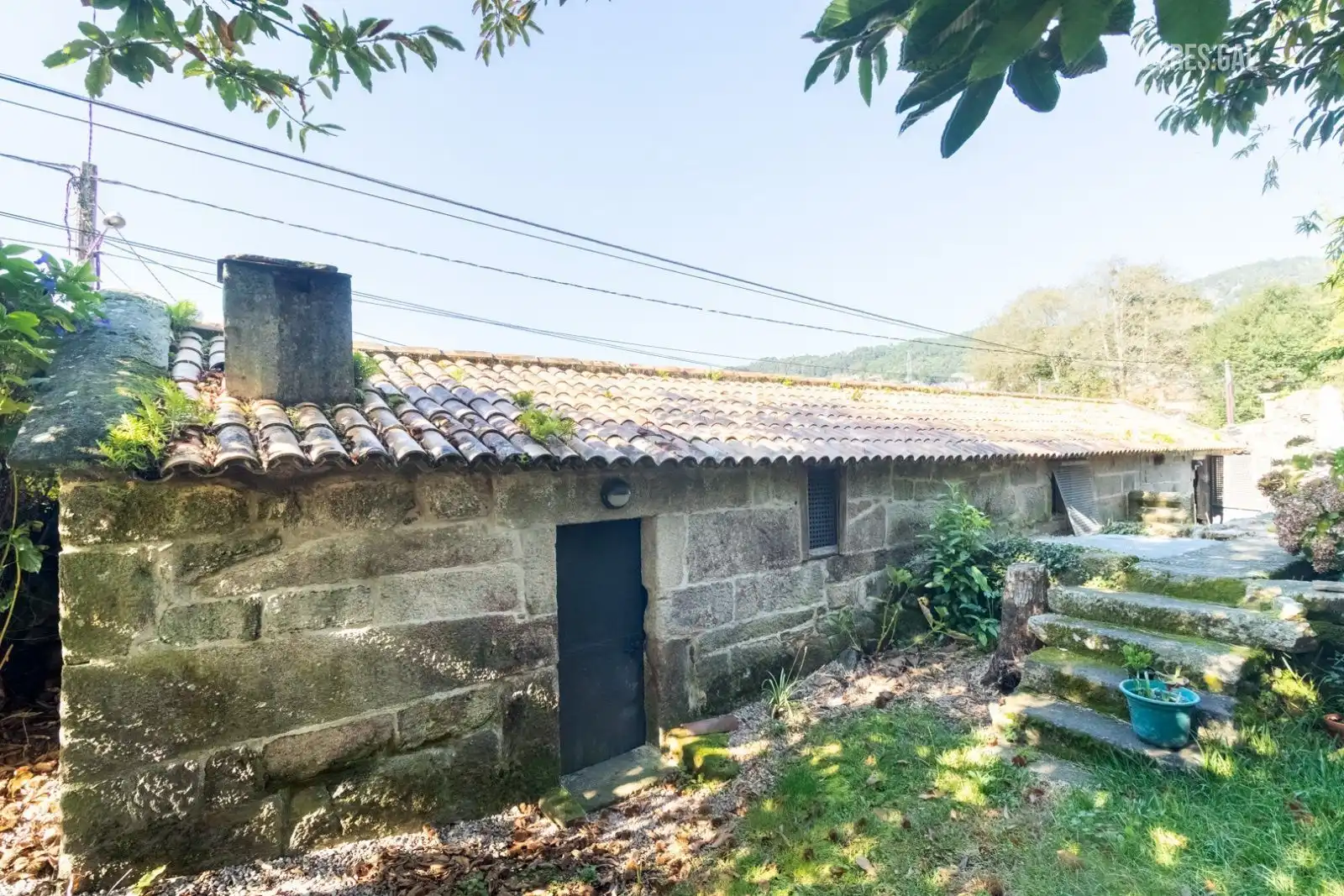 Vista exterior de Edificio en venta en Cangas 