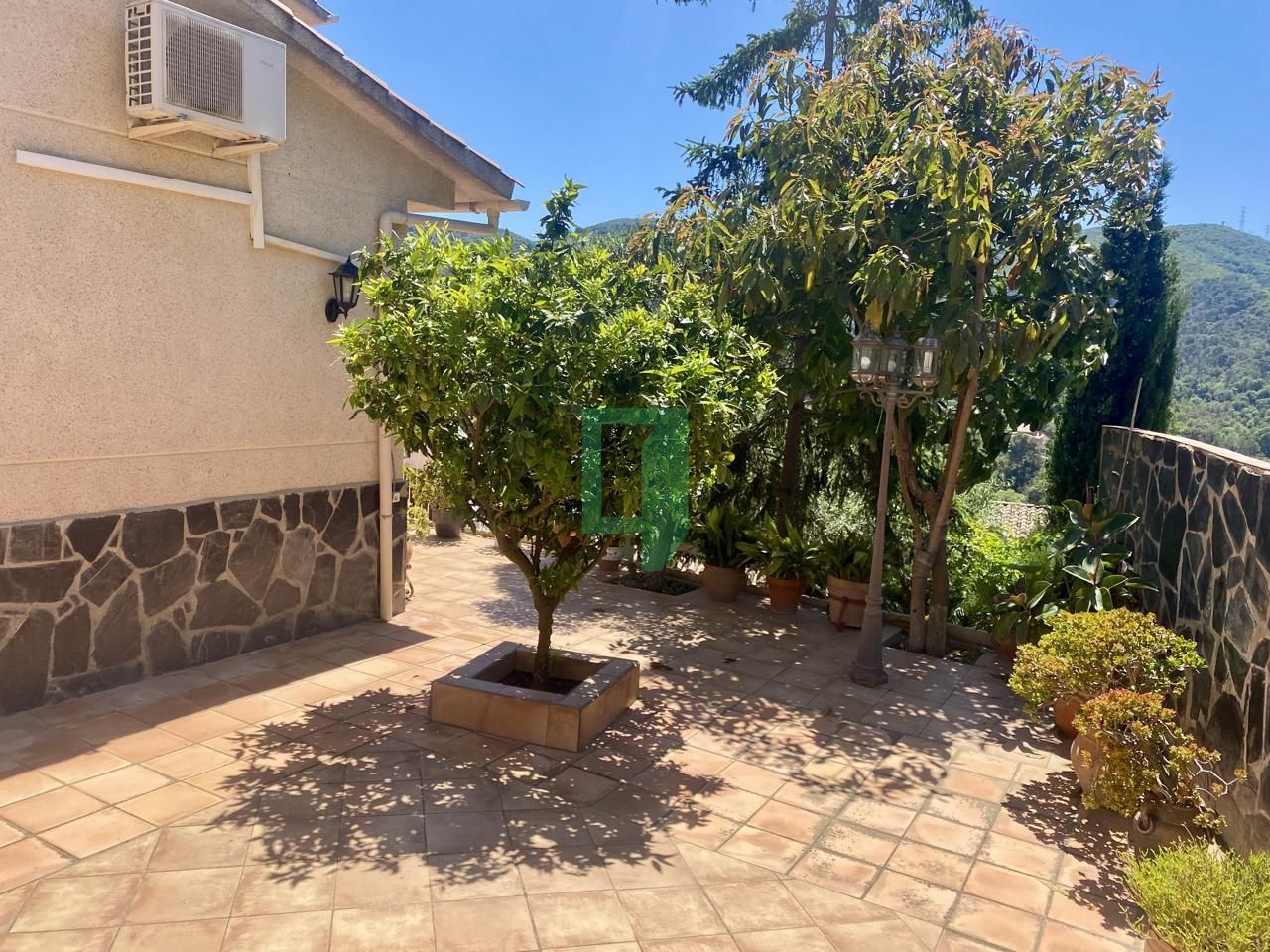 Garden of House or chalet for sale in Sant Fost de Campsentelles  with Air Conditioner, Heating and Private garden