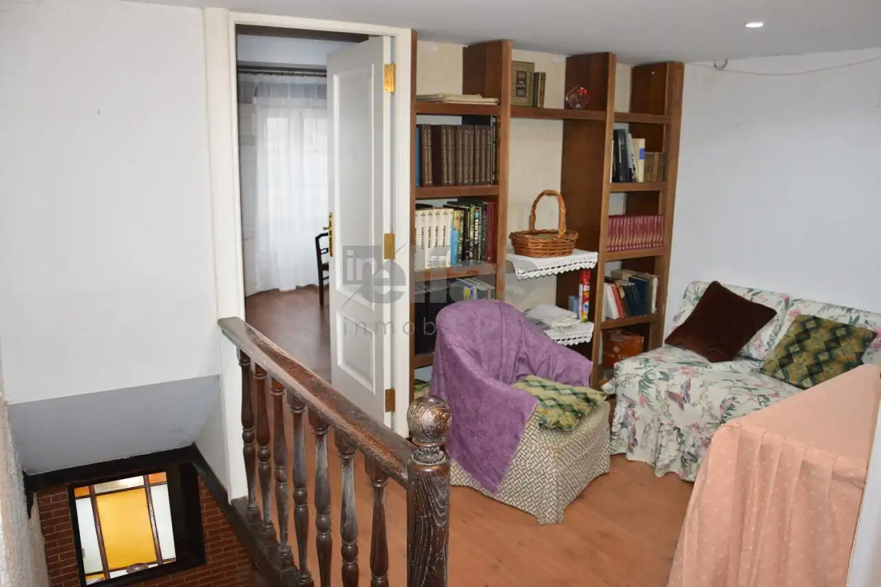 Casa amb terrassa en venda a Campus Sur - Santa Marta, imagen 17
