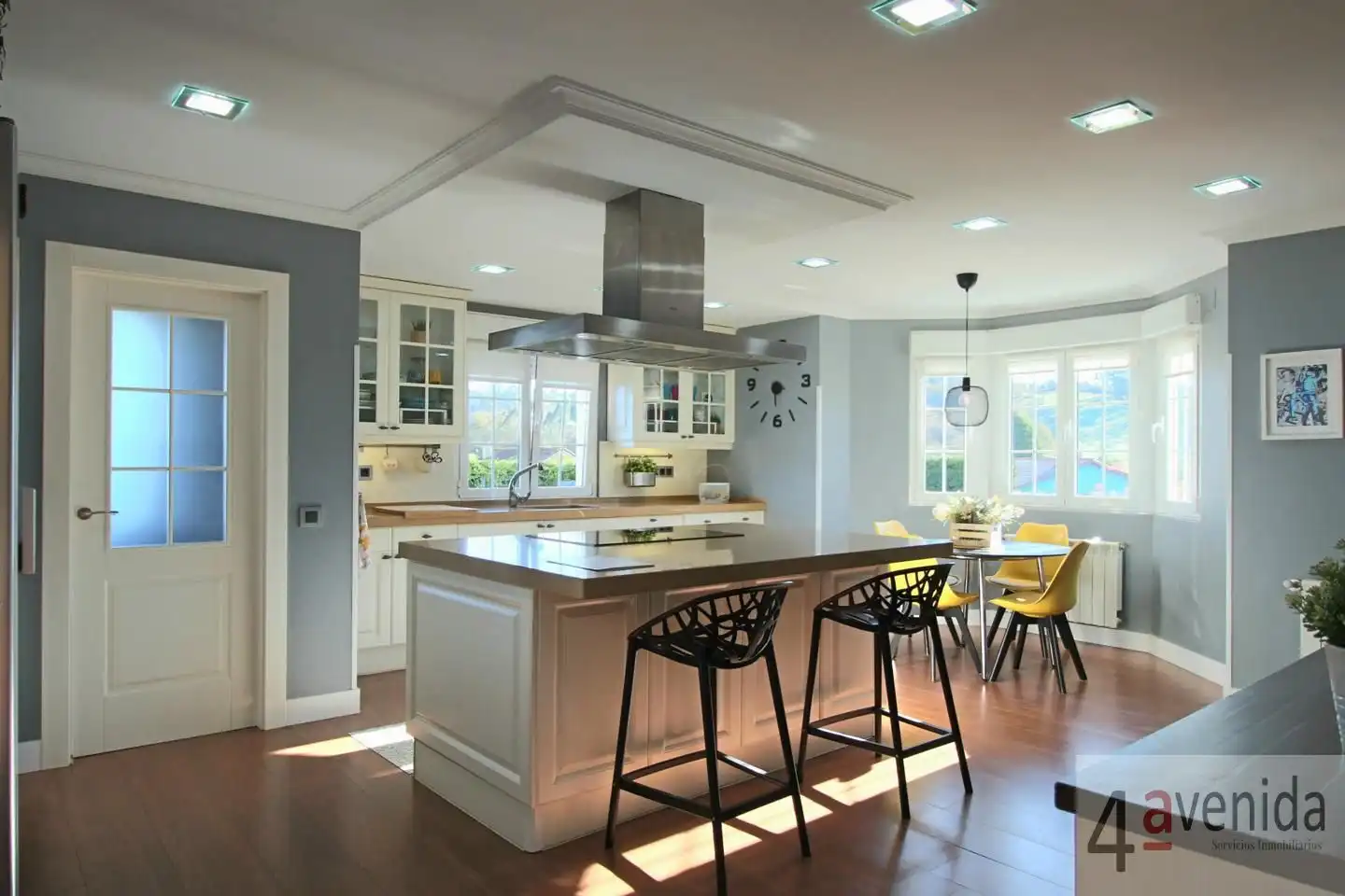 Kitchen of Houses for sale in Las Regueras    with Heating, Private garden and Swimming Pool