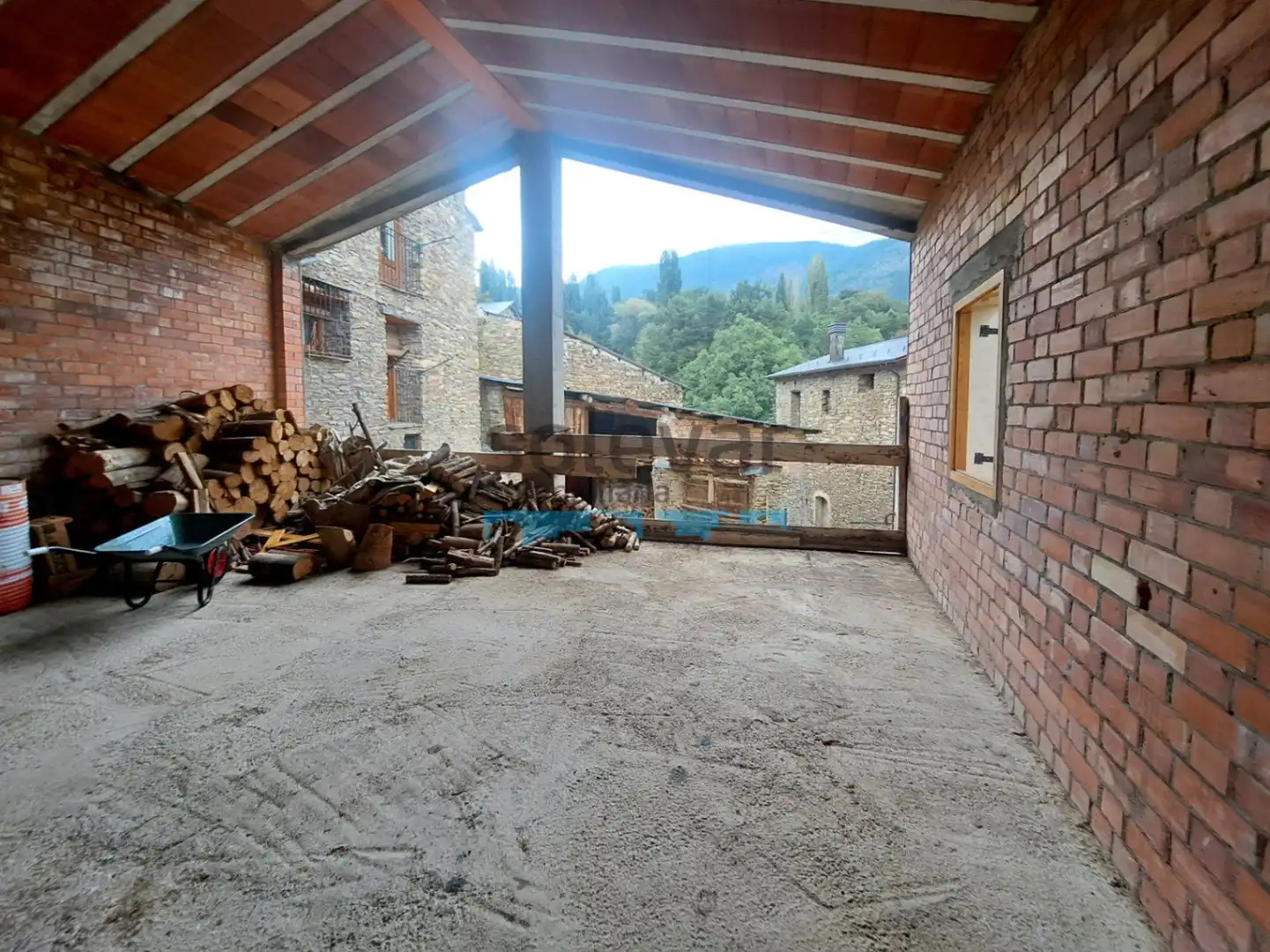 Terraza de Casa o chalet en venta en La Torre de Cabdella