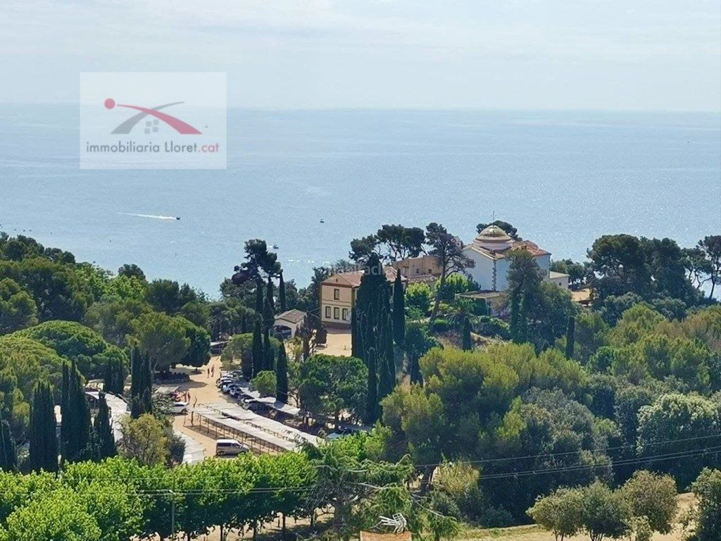 Casa o xalet en venda en Blanes amb Calefacció, Jardí privat i Piscina