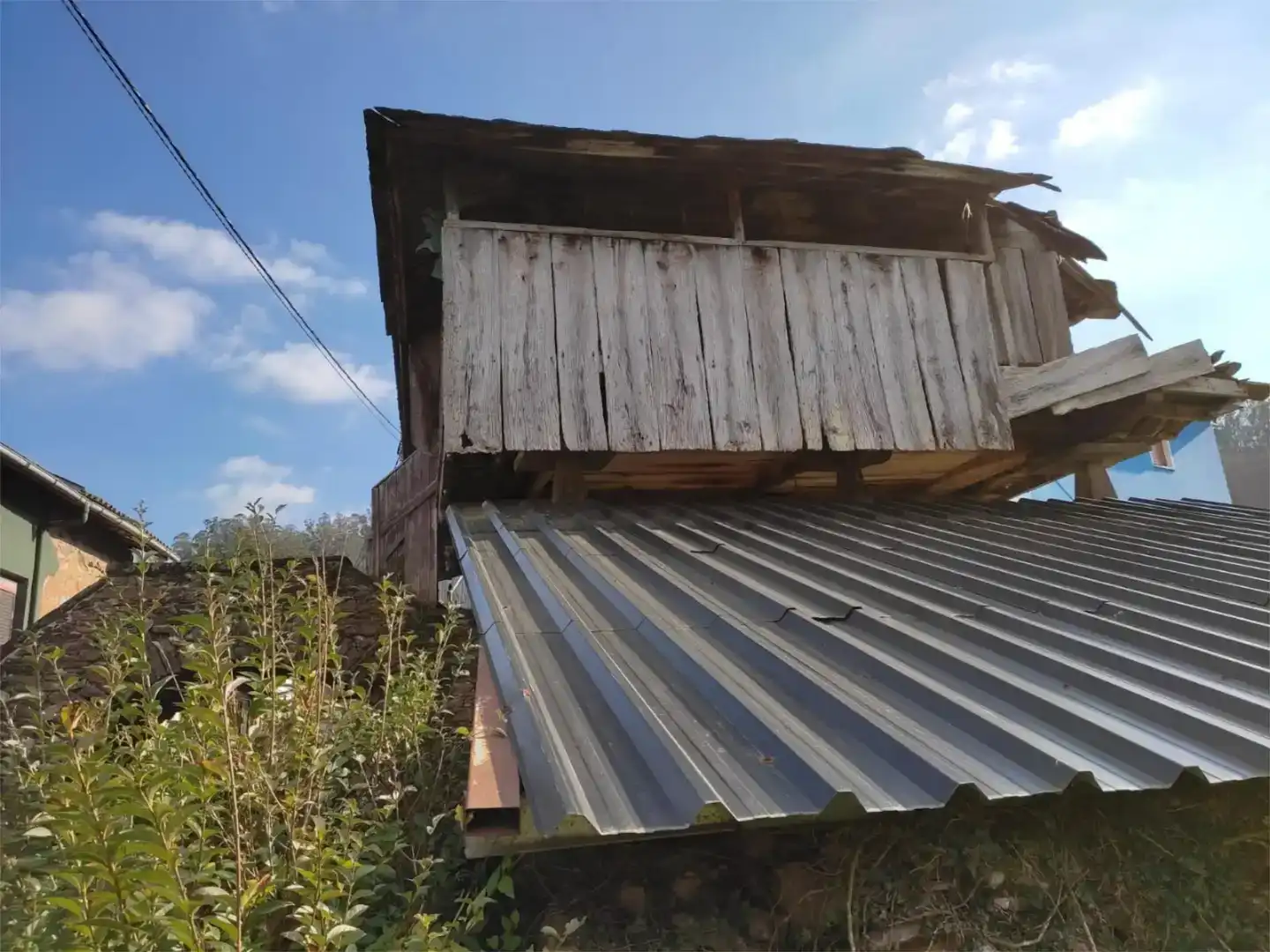Vista exterior de Planta baja en venta en Valdés - Luarca
