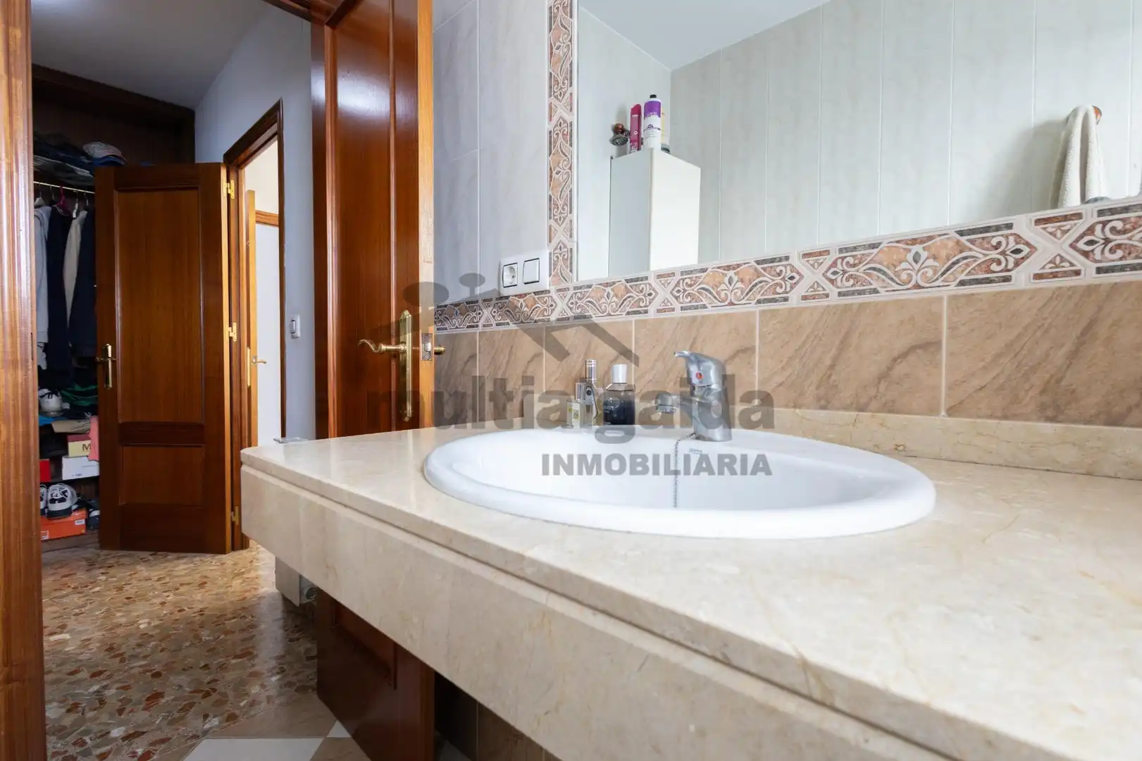 Bany de Casa o xalet en venda en Sanlúcar de Barrameda amb Jardí privat, Terrassa i Traster