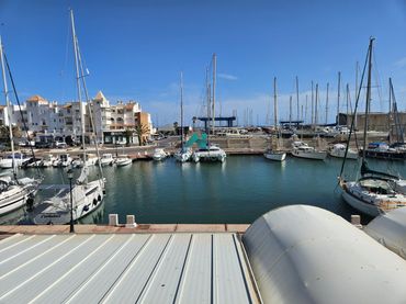 Apartment mit Balkon zum Verkauf in Almerimar