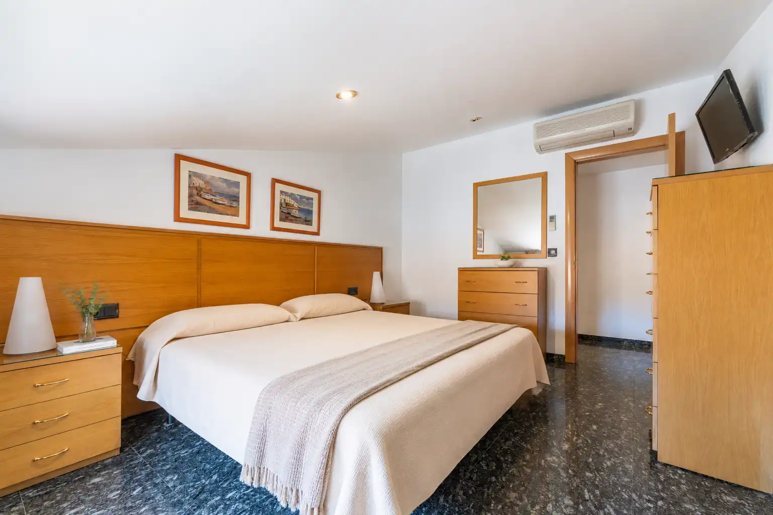 Habitación de Casa o chalet en venta en Cambrils con Calefacción, Terraza y Piscina