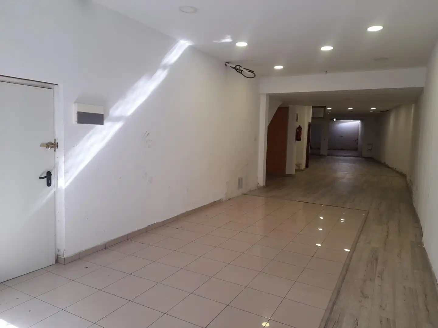 Business premises to rent in Centre, imagen 2