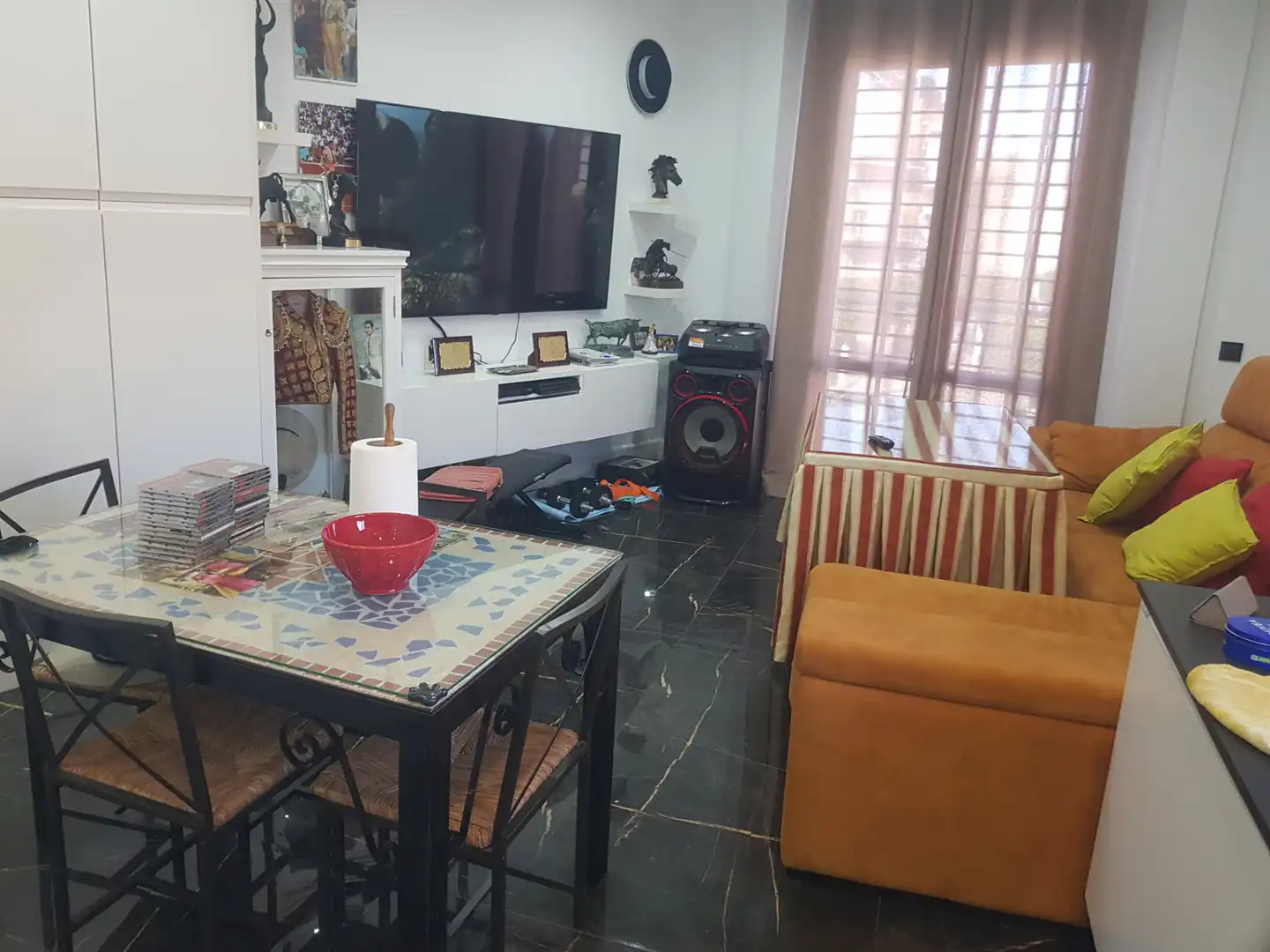 Sala de estar de Piso en venta en La Algaba con Aire acondicionado, Terraza y Balcón