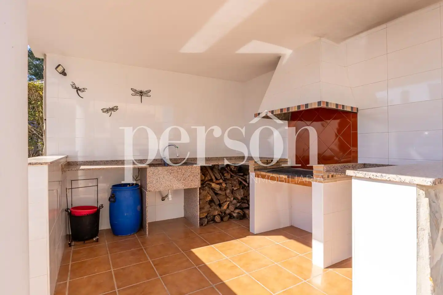 Cuina de Casa o xalet en venda en La Pobla de Vallbona amb Aire condicionat, Calefacció i Terrassa