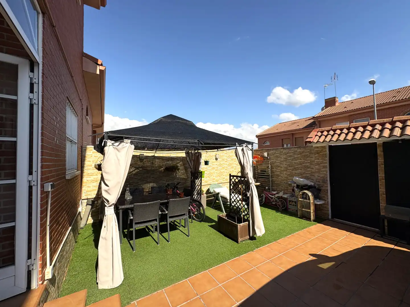 Terraza de Casa o chalet en venta en Loeches con Aire acondicionado, Calefacción y Parquet