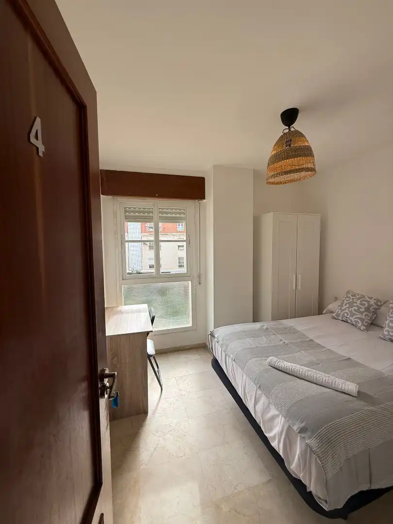 Bedroom of Flat for share in Málaga  with Furnished, Oven and Washing machine