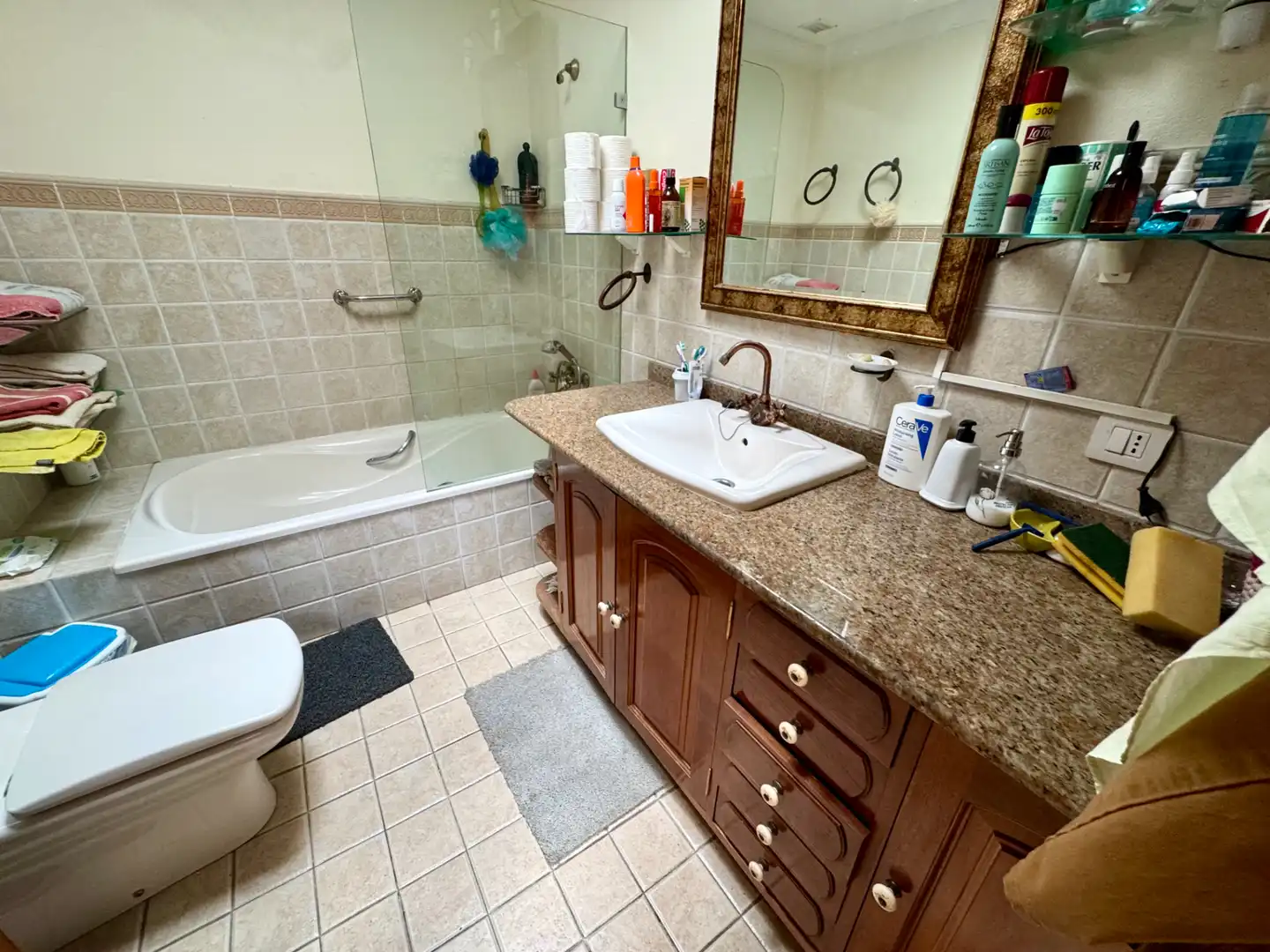 Bathroom of Buildings for sale in Yaiza