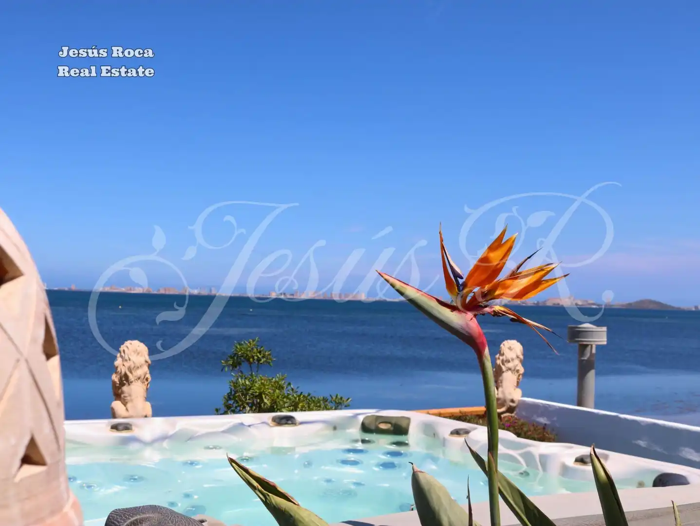 Einfamilien-Reihenhaus zum Verkauf in Cartagena mit Klimaanlage, Heizung und Terrasse