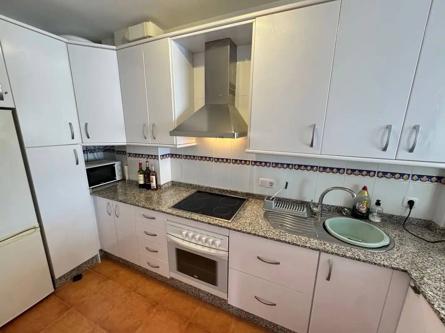 Appartamento con piscina in vendita a CALLE CLARA CAMPOAMOR S/N, imagen 16