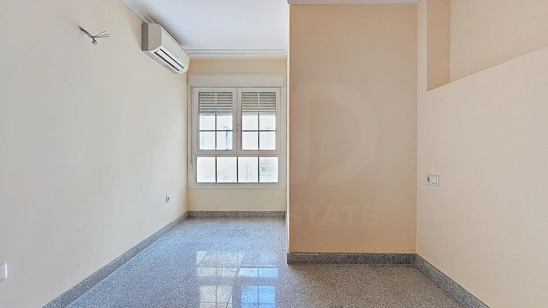 Habitación de Piso en venta en Roquetas de Mar con Aire acondicionado y Terraza
