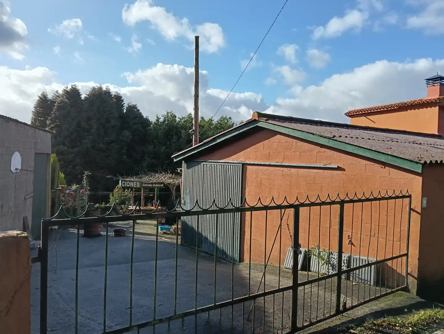 Adossat amb jardí en venda a Cesuras, imagen 23