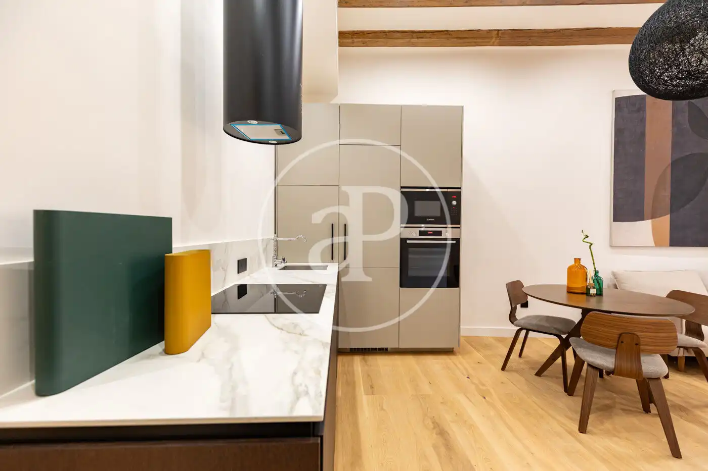 Cocina de Piso en venta en Barcelona con Aire acondicionado, Calefacción y Amueblado