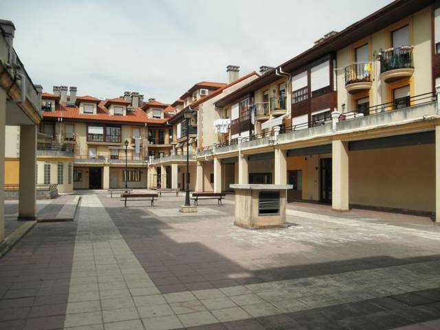 Local comercial en Alquiler en Cartes