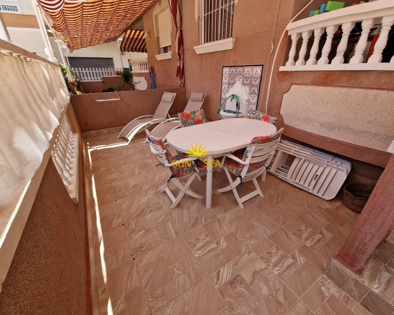 Terrassa de Planta baixa de lloguer en Santa Pola amb Aire condicionat, Terrassa i Piscina