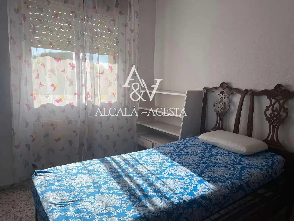 Flat for rent in Granada, Granada