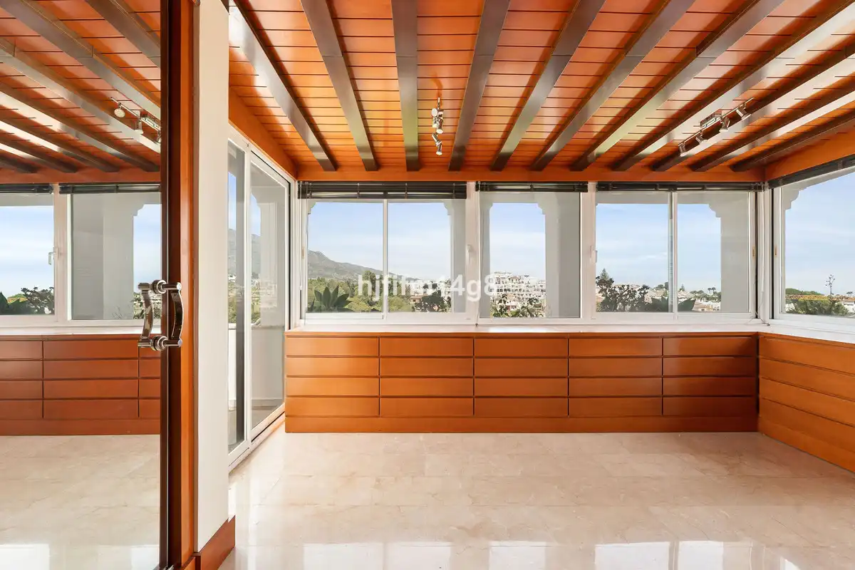 Penthouse mit Aufzug zum Verkauf in Nueva Andalucía, imagen 14