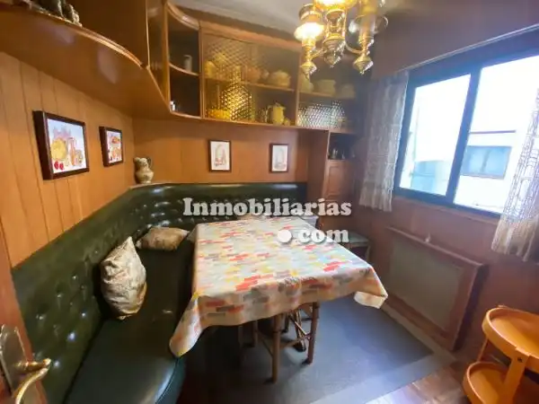 Piso en venta en Castro-Urdiales con Calefacción, Terraza y Horno