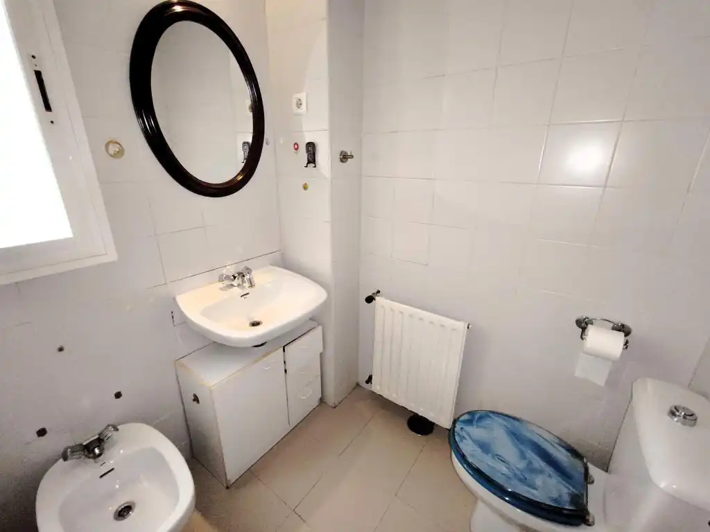 Bany de Pis en venda en Madrid amb Calefacció