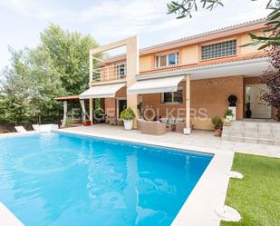 Exterior view of House or chalet to rent in Majadahonda  with Air Conditioner, Heating and Private garden