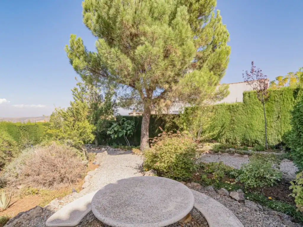 Jardín de Casa o chalet en venta en Monachil con Jardín privado, Terraza y Piscina