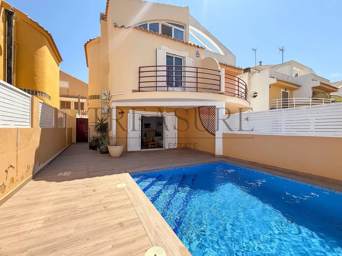 Vista exterior de Casa adosada en venta en Mazarrón con Aire acondicionado, Calefacción y Terraza