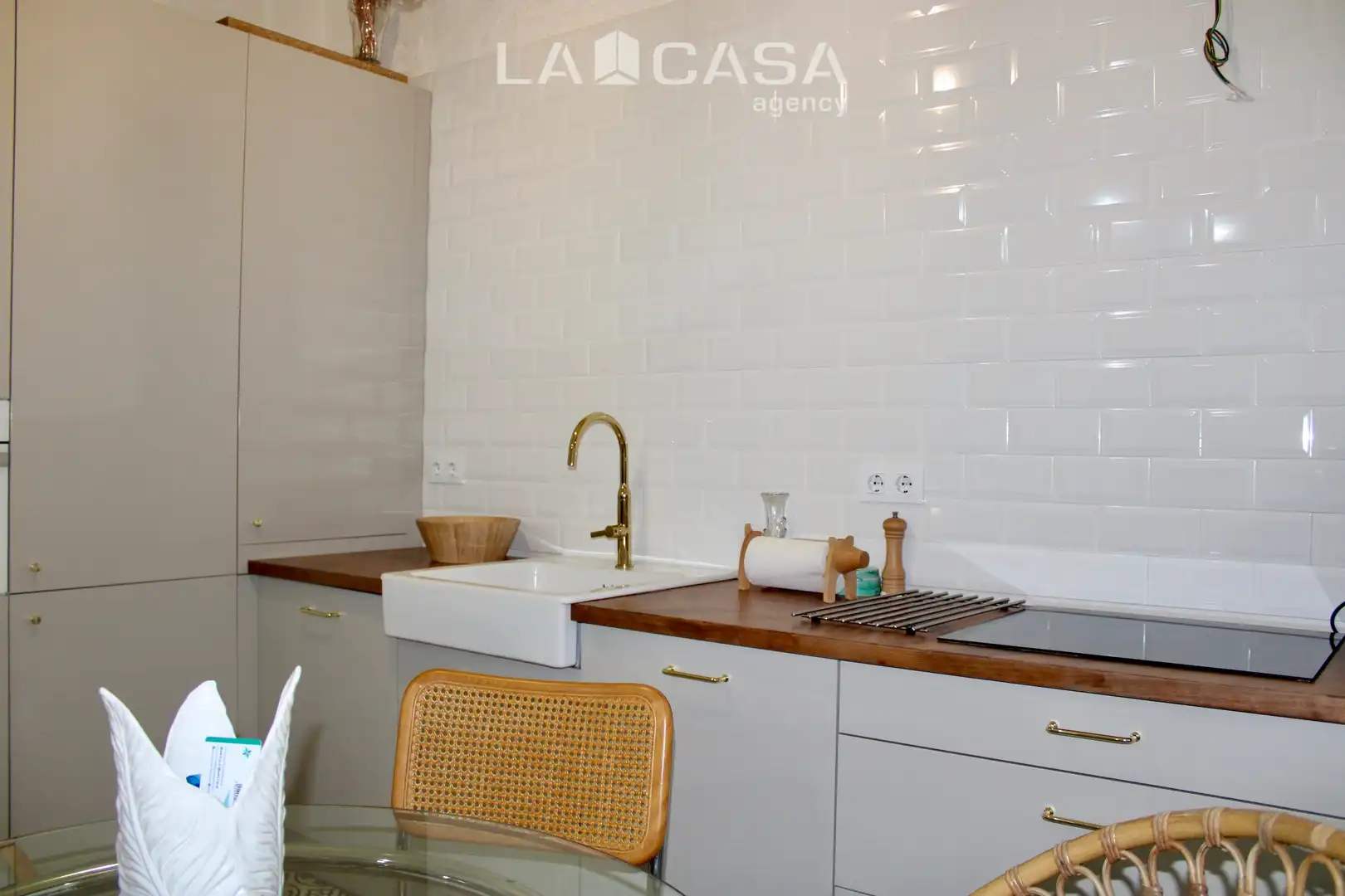 Kitchen of Flat for sale in Casco Antiguo