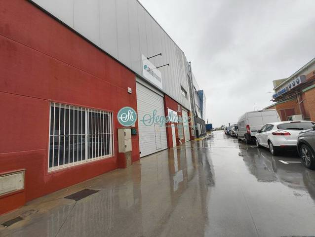 Nave industrial en Alquiler en El Cerro - Carretera de San Rafael