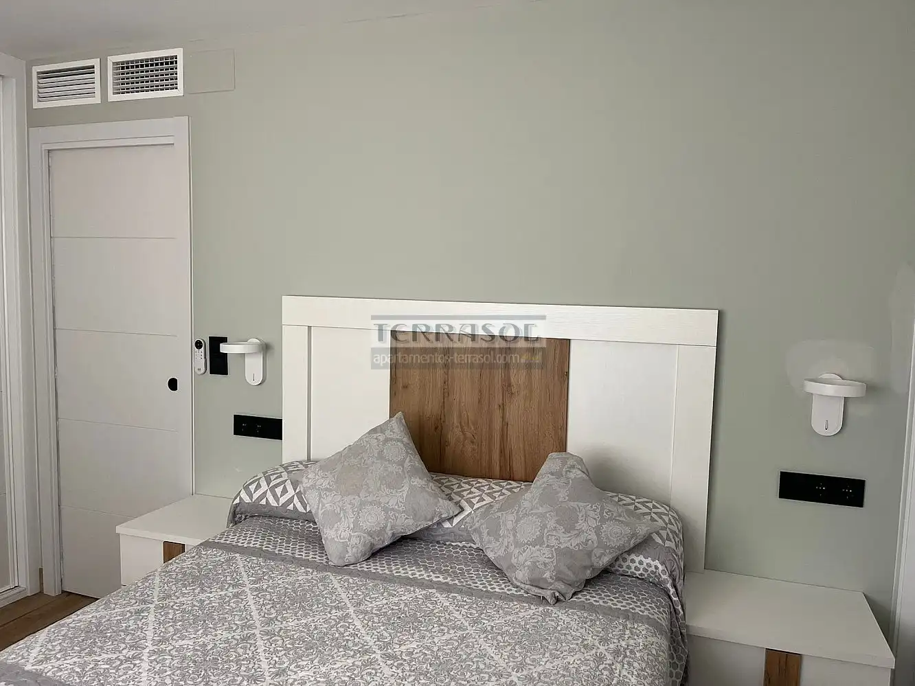 Apartamento con ascensor en venta en Torre del Mar, imagen 21