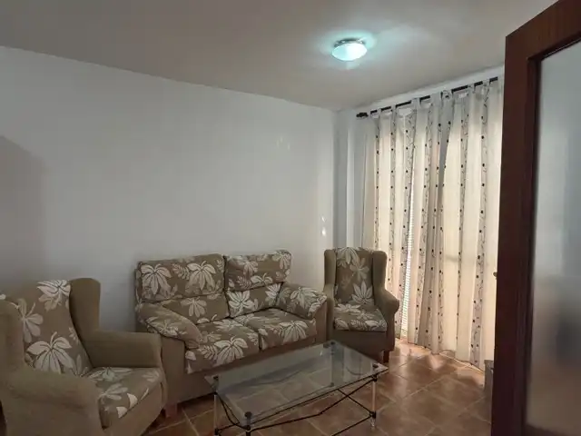 Sala de estar de Casa o chalet en venta en Villamartín con Amueblado y Piscina comunitaria
