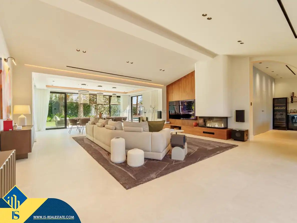 Chalet con piscina en venta en Nueva Andalucía, imagen 5