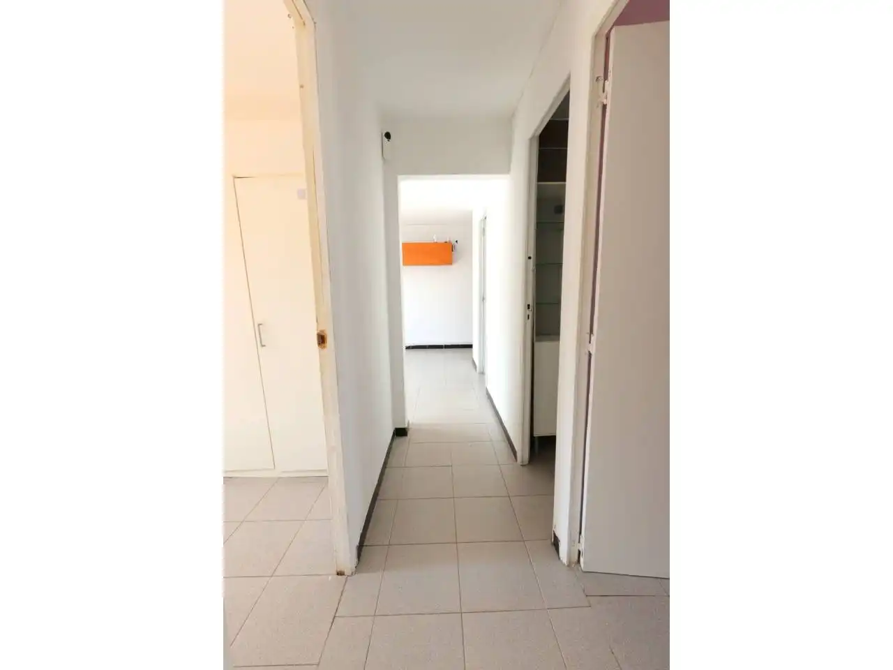 Pis en venda en L'Hospitalet de Llobregat amb Alarma
