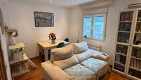 Living room of Flat for sale in  Madrid Capital  with Air Conditioner and Heating