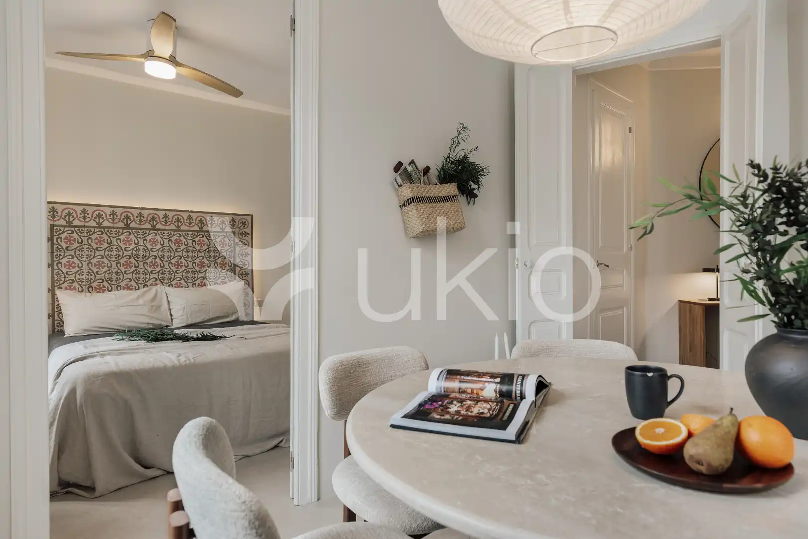 Habitación de Apartamento de alquiler en Barcelona con Aire acondicionado, Calefacción y Amueblado
