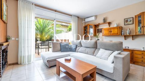 Foto 5 de Casa adosada en venda a Calle Vilafranca, Sant Domènec, Barcelona