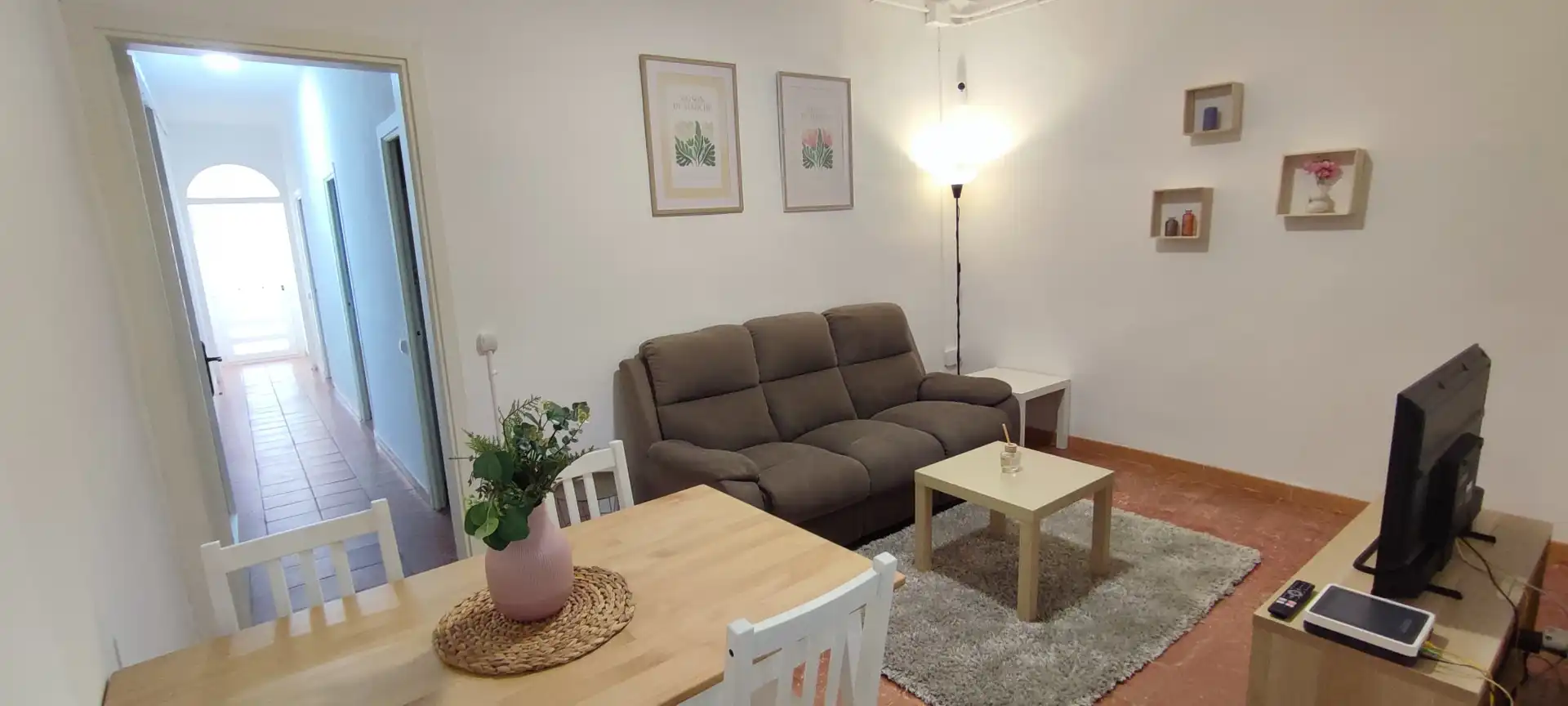 Living room of Flat for rent in Terrassa  with Air Conditioner, Heating and Furnished
