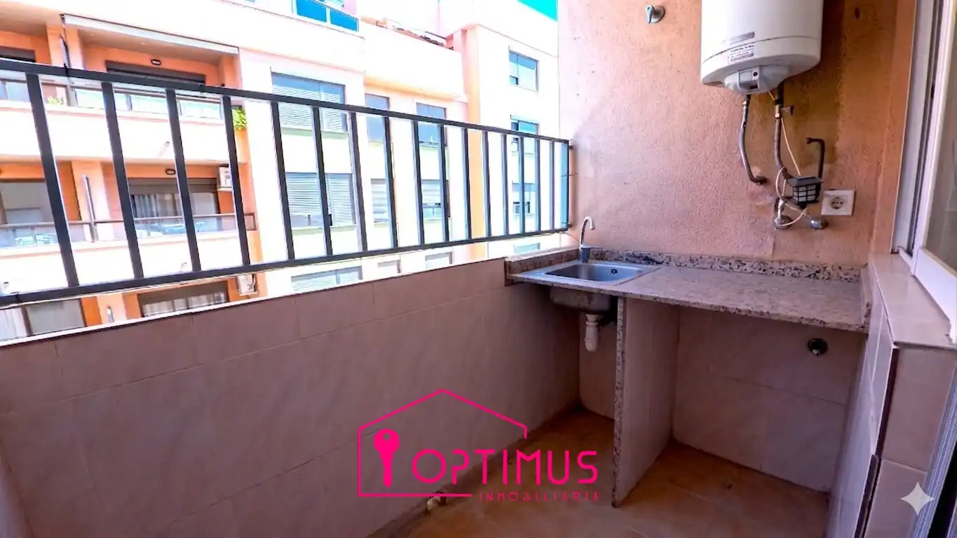 Terraza de Piso en venta en Turís con Aire acondicionado, Terraza y Balcón