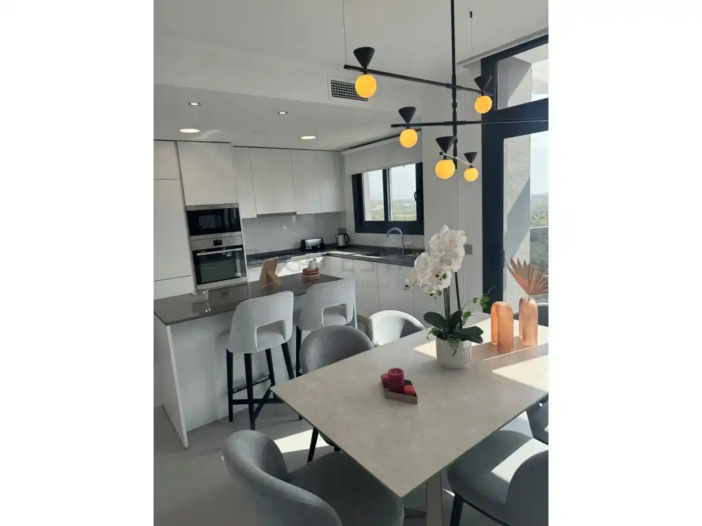 Flat with lift for sale in Calle Presidente Adolfo Suarez, imagen 6