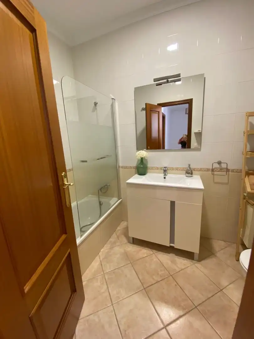 Badezimmer von Haus oder Chalet zur Miete in Moguer mit Klimaanlage, Terrasse und Möbliert