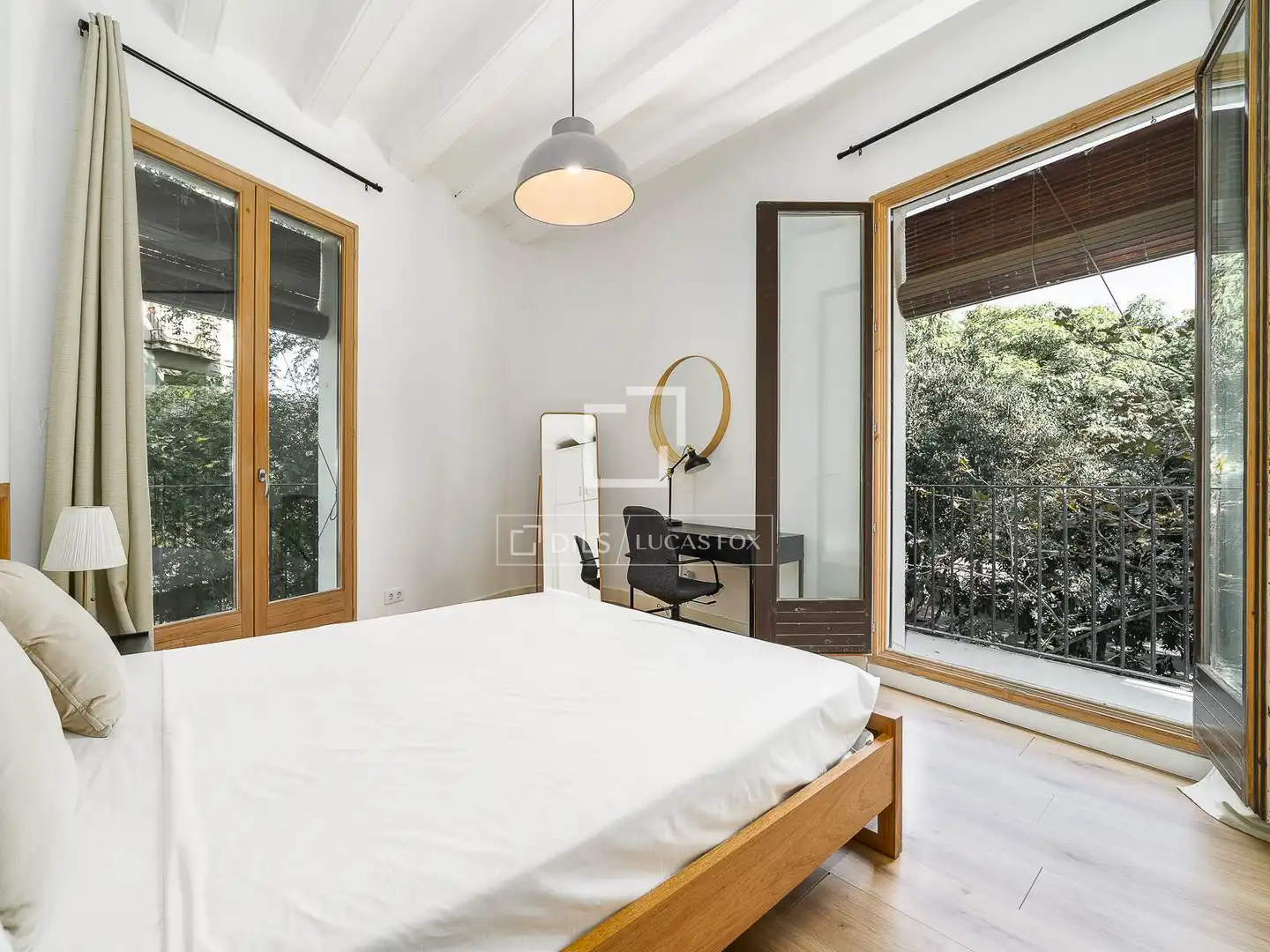 Habitación de Piso en venta en Barcelona con Aire acondicionado, Calefacción y Terraza