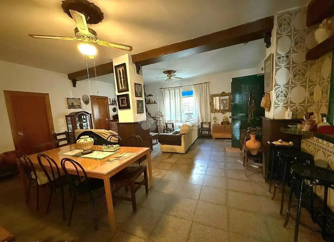 Wohnzimmer von Country house zum Verkauf in Guarromán mit Klimaanlage, Heizung und Schwimmbad